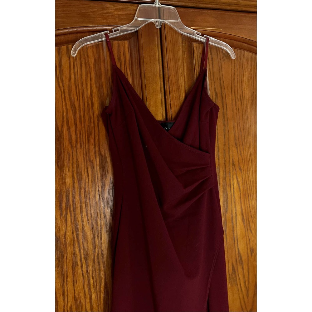 Formal Dress - Picture 3 of 5